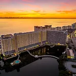 Laketown Wharf 0606